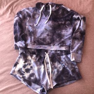 Garage acid wash lounge set